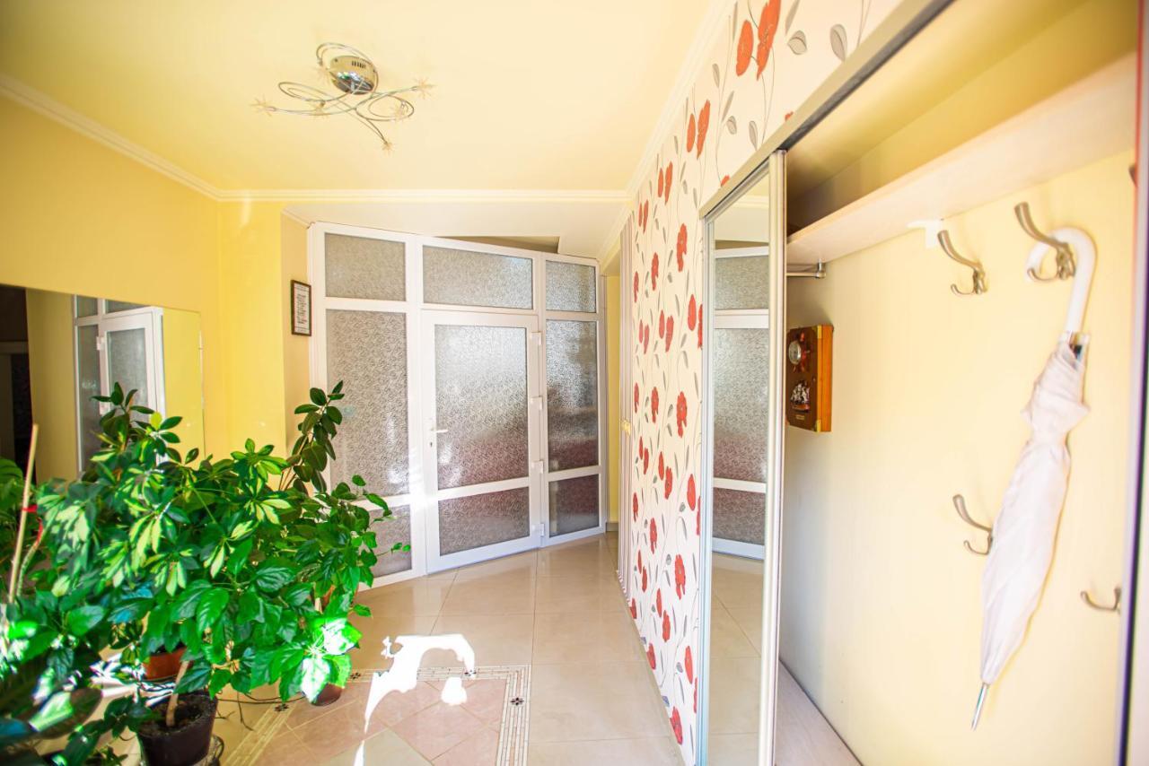 Lizak Apartment Berehove  Exterior photo